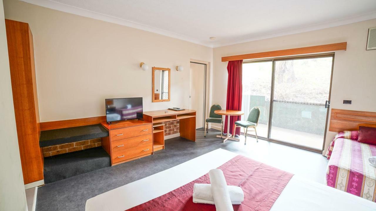Country 2 Coast Motor Inn Coffs Harbour Exterior foto